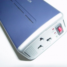 贝尔金 车载交流供电器 (200W，新版，bb口)F5C400bb200W